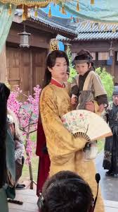 绝嗣陛下锁朱颜五宝宫心计封面图